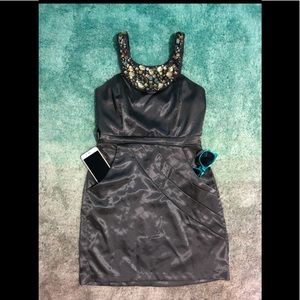 Sz 5 jeweled collar dress w/ POCKETS